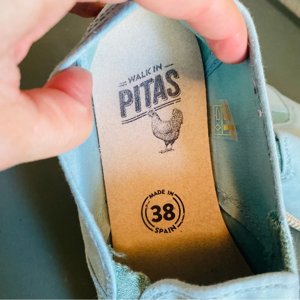 WALK IN PITAS Baby Blue Camping Espadrilles S